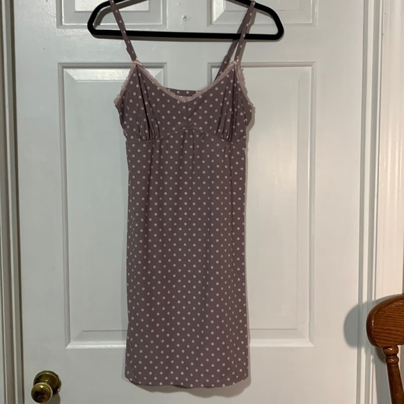 Greyish-purple with pink polka dots slip with lace trim - Picture 1 of 9